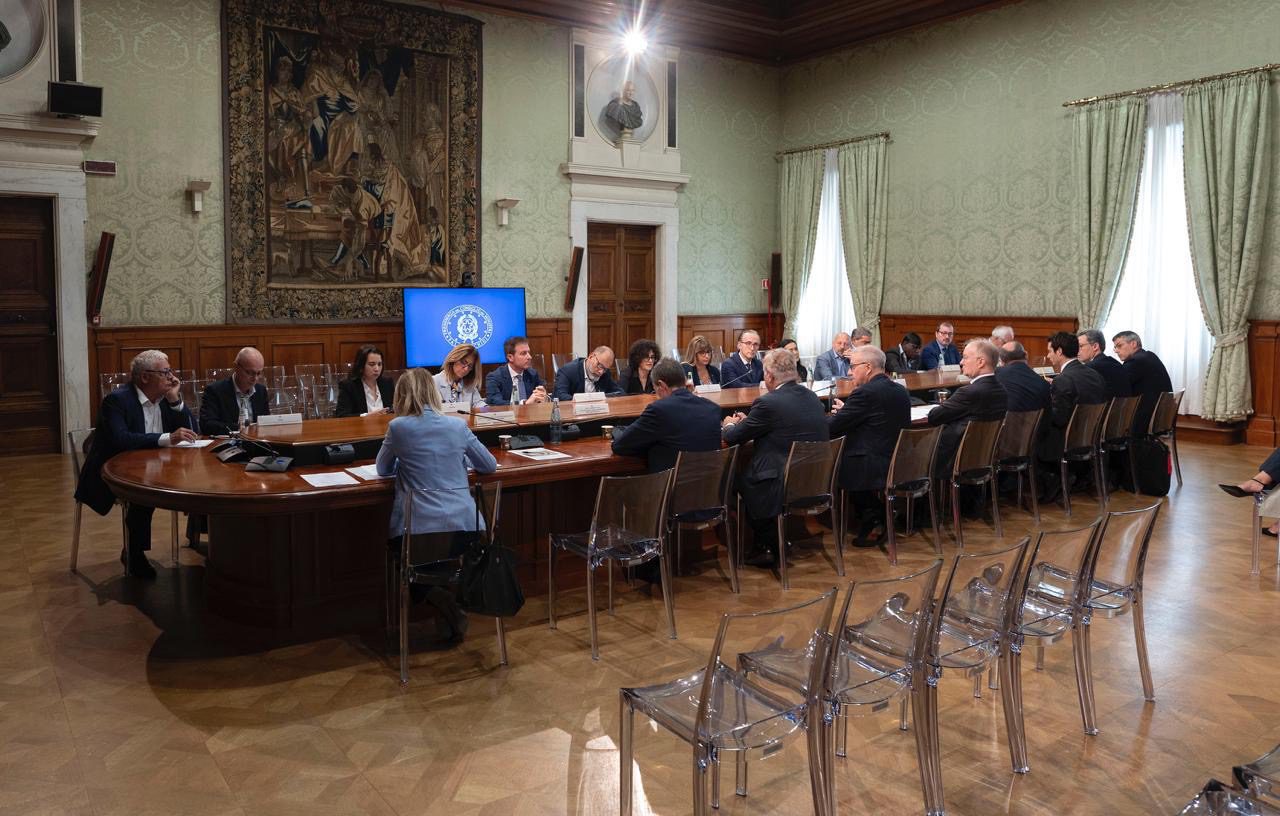 Copertina di: Migranti: Cisal a Palazzo Chigi per un incontro sul tema 